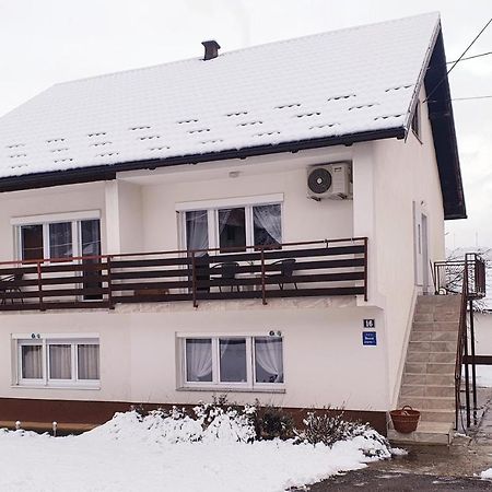Apartman Sofia Otočac Eksteriør bilde
